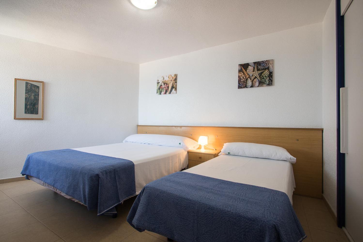 Apartamentos Torre Yago Бенидорм Экстерьер фото