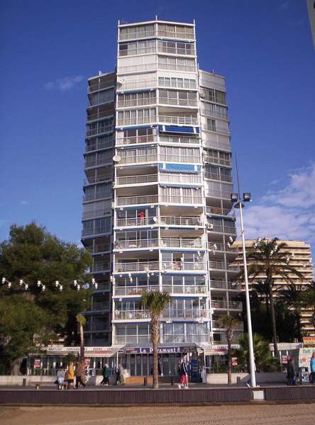 Apartamentos Torre Yago Бенидорм Экстерьер фото